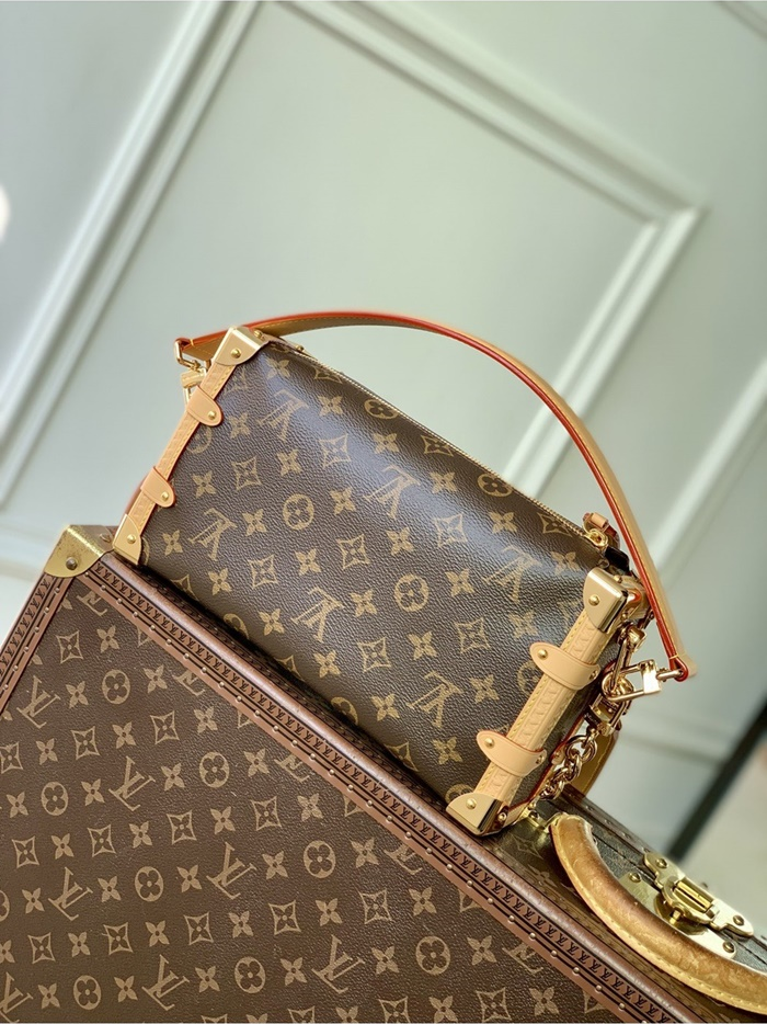 루이비통 사이드 트렁크 MM 이스트 웨스트 M28385