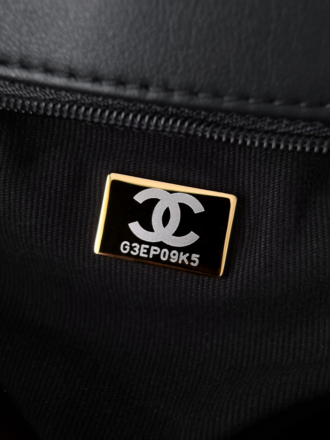 샤넬 스몰 플랩백 AS6130