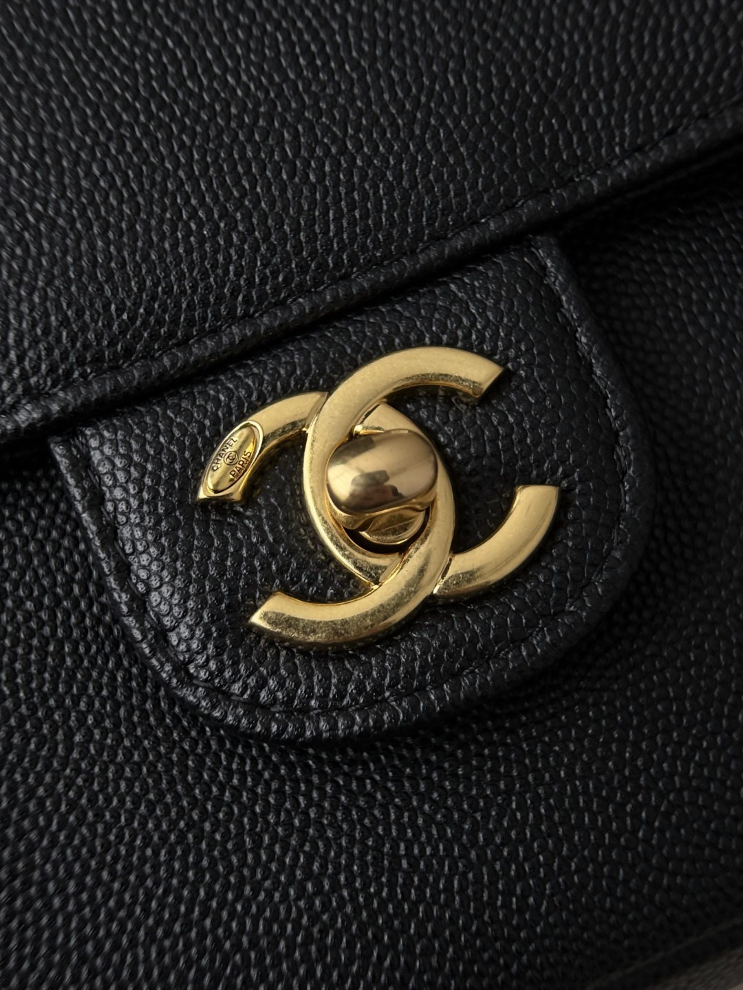 샤넬 스몰 플랩백 AS6130