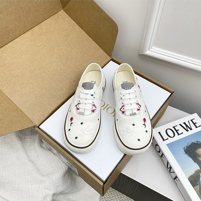 디올 여성 솔트윈드 스니커즈 KCK525DFC_S10W