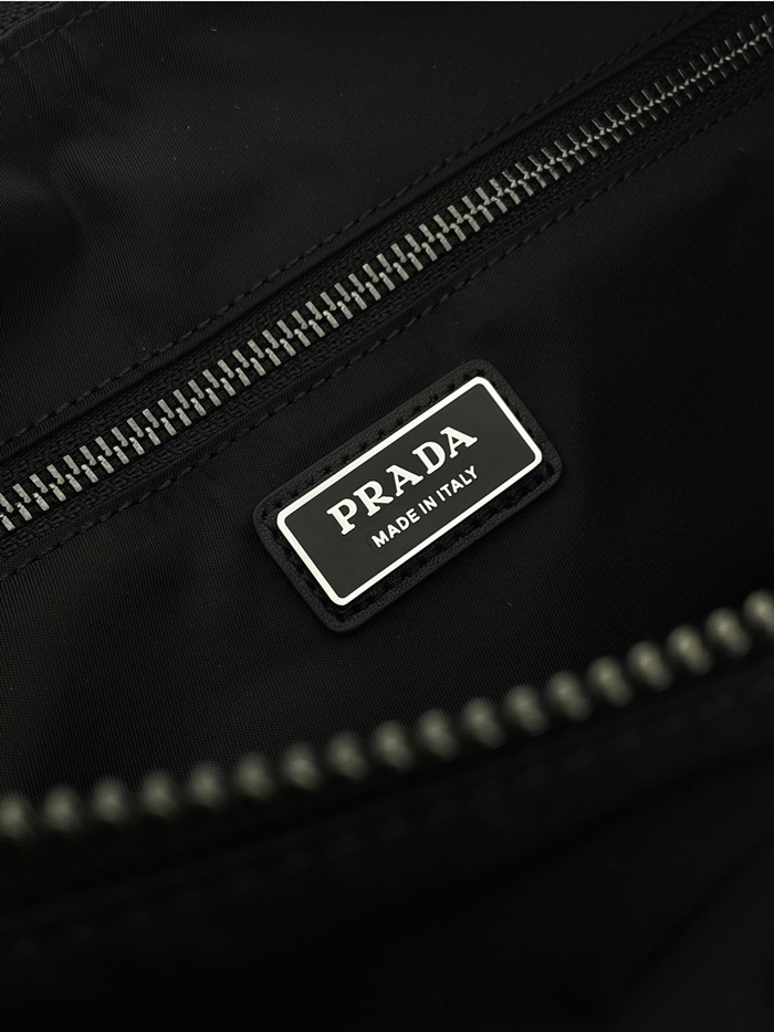 프라다 남성 익스플로어 리나일론 백 2VH204_bk