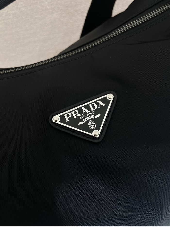 프라다 남성 익스플로어 리나일론 백 2VH204_bk