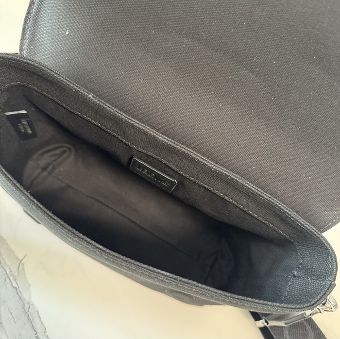 로에베 남성 미니 플렉스 메신저 백 CIL0011392875