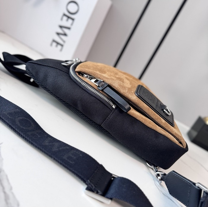 로에베 남성 플렉스 슬링 CIL0011392800