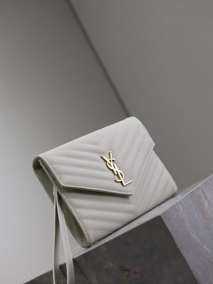 생로랑 여성 로렌 마틀라세 클러치 617662_wh