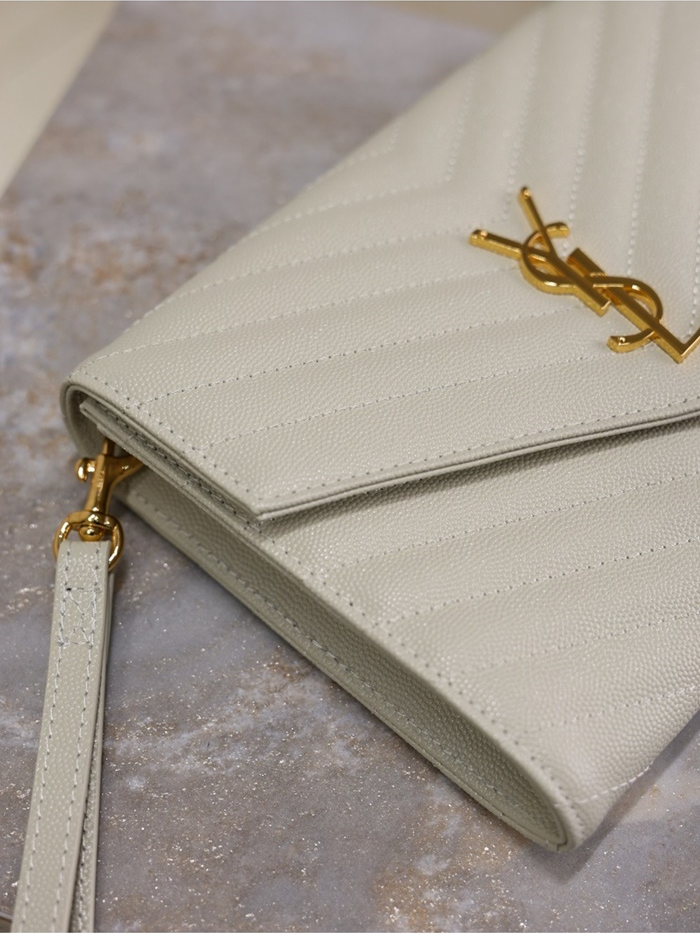 생로랑 여성 로렌 마틀라세 클러치 617662_wh