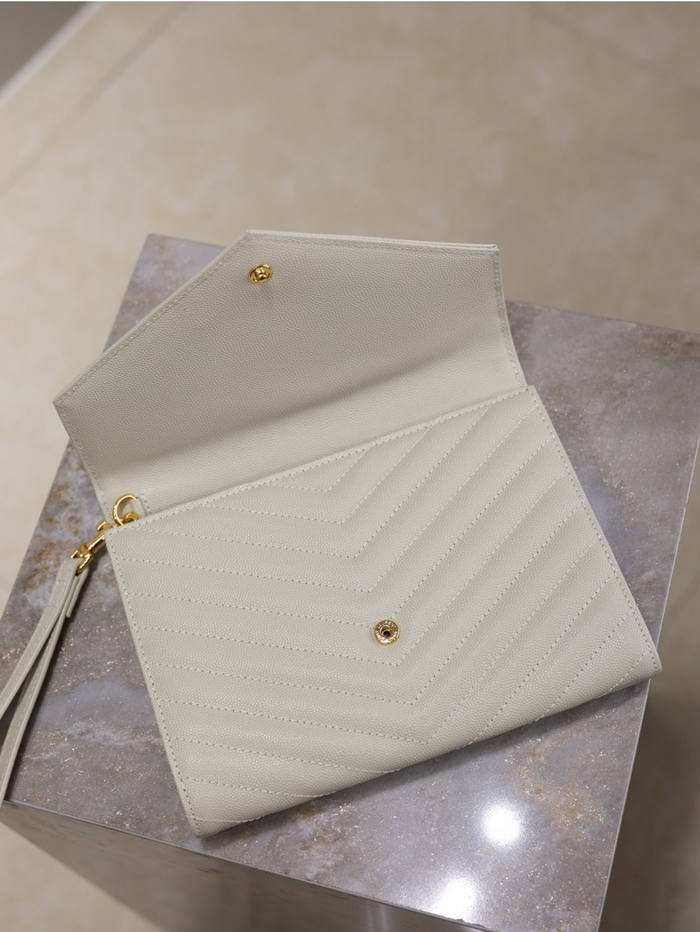 생로랑 여성 로렌 마틀라세 클러치 617662_wh