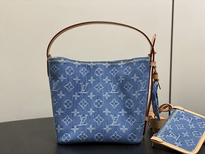 루이비통 여성 올 인 BB M28107