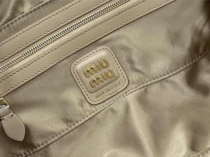 미우미우 여성 가죽 보 백 5BB1732