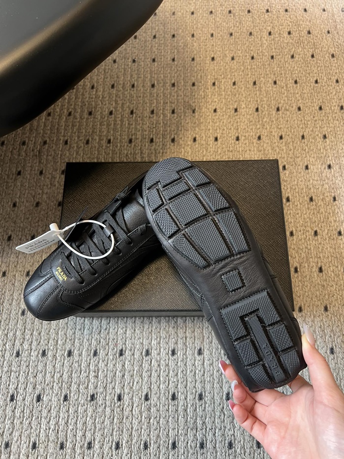 프라다 여성 몬테카를로 리에디션 2005 앤틱 스니커즈 4E1165_BK