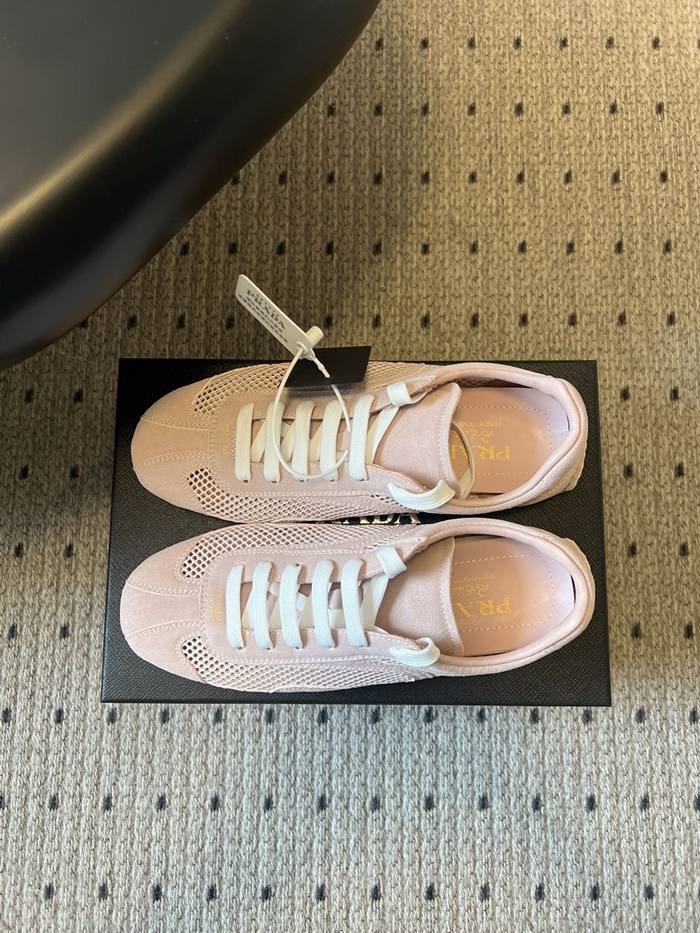 프라다 여성 몬테카를로 리에디션 2005 스웨이드 메쉬 스니커즈 1E247OFD_PINK