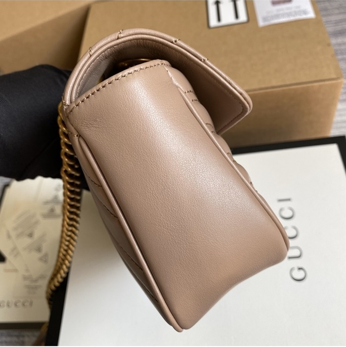 구찌 여성 GG 마몽 마틀라세 미니 숄더백 446744_BE