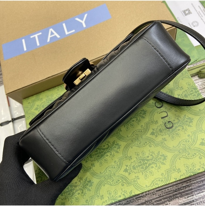 구찌 여성 GG 마몽 마틀라세 미니 숄더백 446744_BK