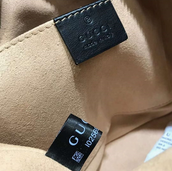 구찌 여성 GG 마몽 마틀라세 미니 카메라백 ‎448065_BK