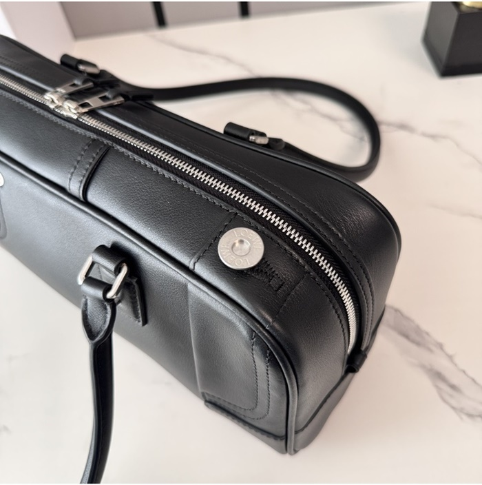 로에베 여성 아마조나 31 크롭 백 A039N31X01_BK