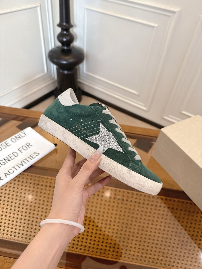 골든구스 공용 실버 글리터 스웨이드 슈퍼스타 GWF00101_GR