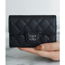 샤넬 클래식 똑딱이 카드슬립 카드지갑 캐비어 은장 AP0214