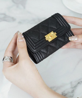 샤넬 보이 플랩 체인 카드지갑 캐비어 금장