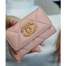 샤넬 19 플랩 카드지갑 램스킨 금장 핑크 AP1790