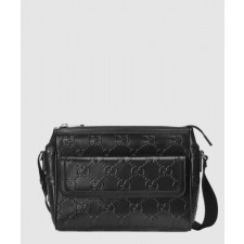 구찌 GG 엠보스 메신저백 658565