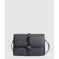 구찌 인터로킹 G 메신저백 745679