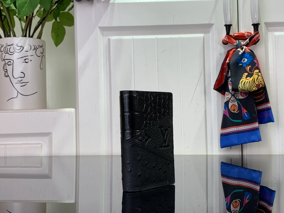 루이비통 오거나이저 크로커다일 오스트리치 매트 카드지갑