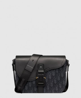 디올 Saddle 스몰 플랩 스트랩백 1ADPO