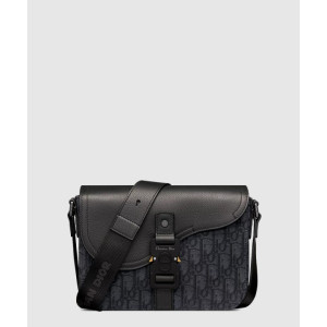 디올 Saddle 스몰 플랩 스트랩백 1ADPO