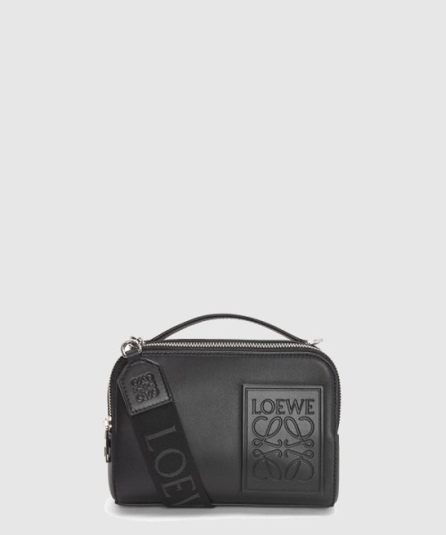 로에베 미니 카메라 크로스 백 - 새틴 카프스킨