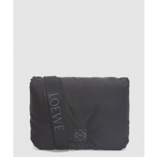 로에베 퍼퍼 고야 메신저 - 나일론