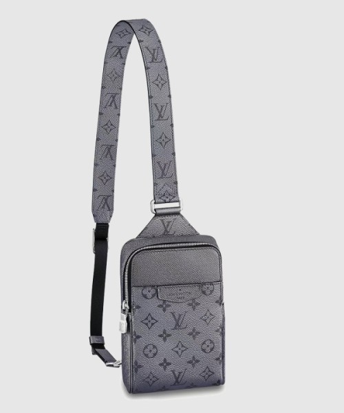 루이비통 아웃도어 슬링백 M30833