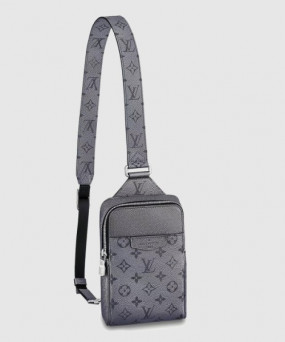 루이비통 아웃도어 슬링백 M30833