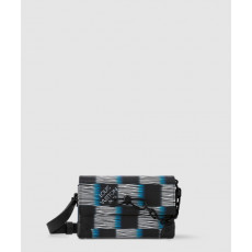 루이비통 스티머 웨어러블 월릿 M82819