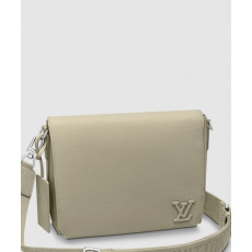 루이비통 테이크오프 메신저 M22505