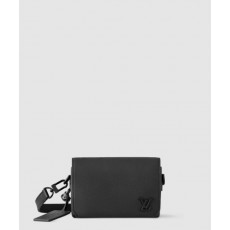 루이비통 패스트라인 웨어러블 월릿 M82085