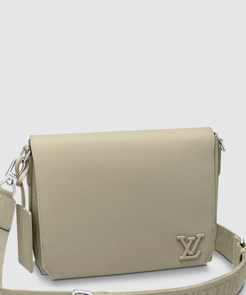 루이비통 테이크오프 메신저 M22505