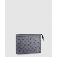 루이비통 포셰트 보야지 미디엄 클러치 M30840