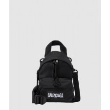 조절 가능한 크로스 백팩 656060