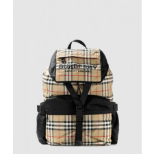 버버리 프린트 백팩 8010372