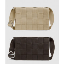 보테가베네타 위빙 카세트백 라지 680514