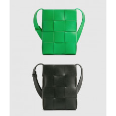 보테가베네타 카세트 미니 크로스바디 백 729298