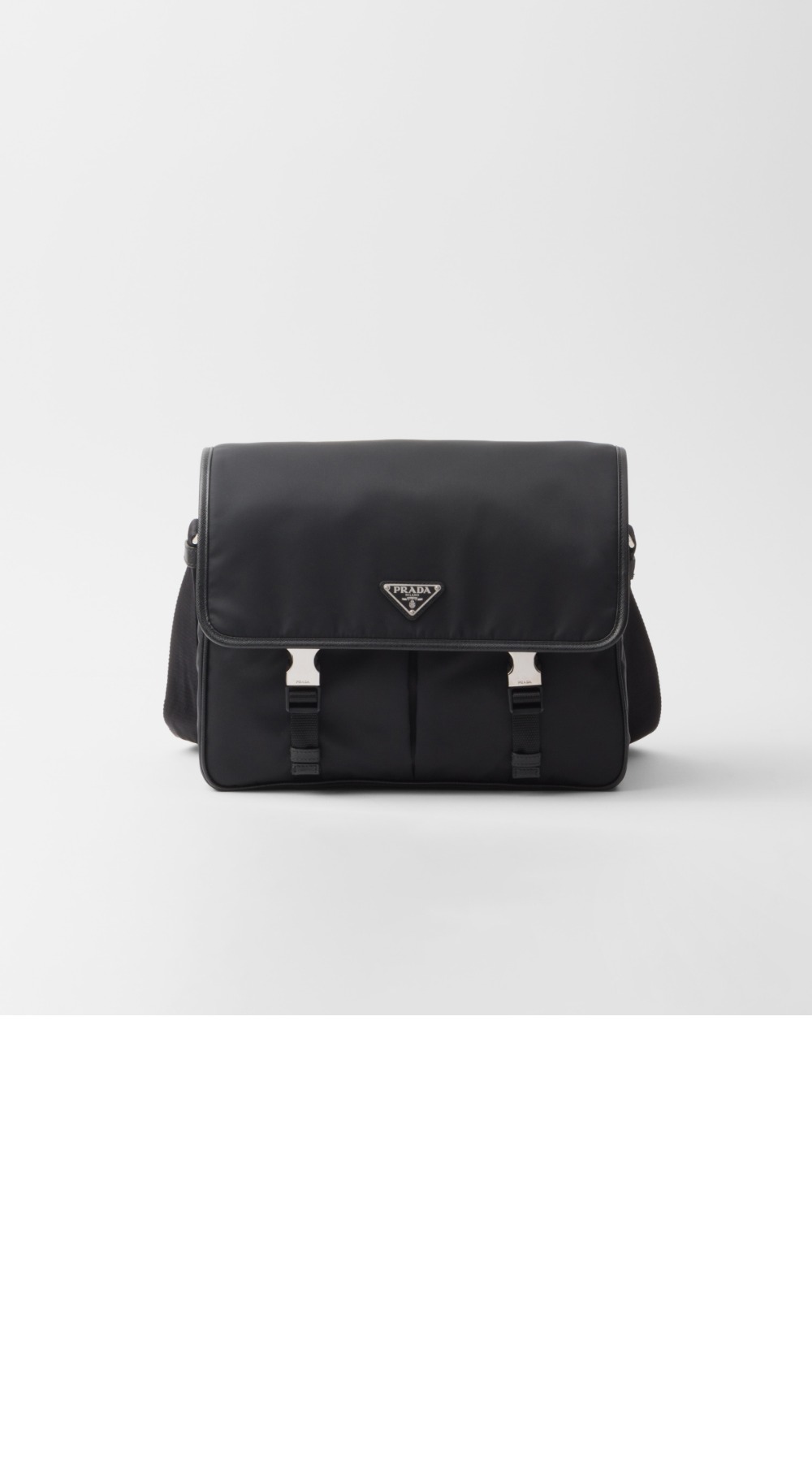 프라다 가죽 숄더백 2VD768