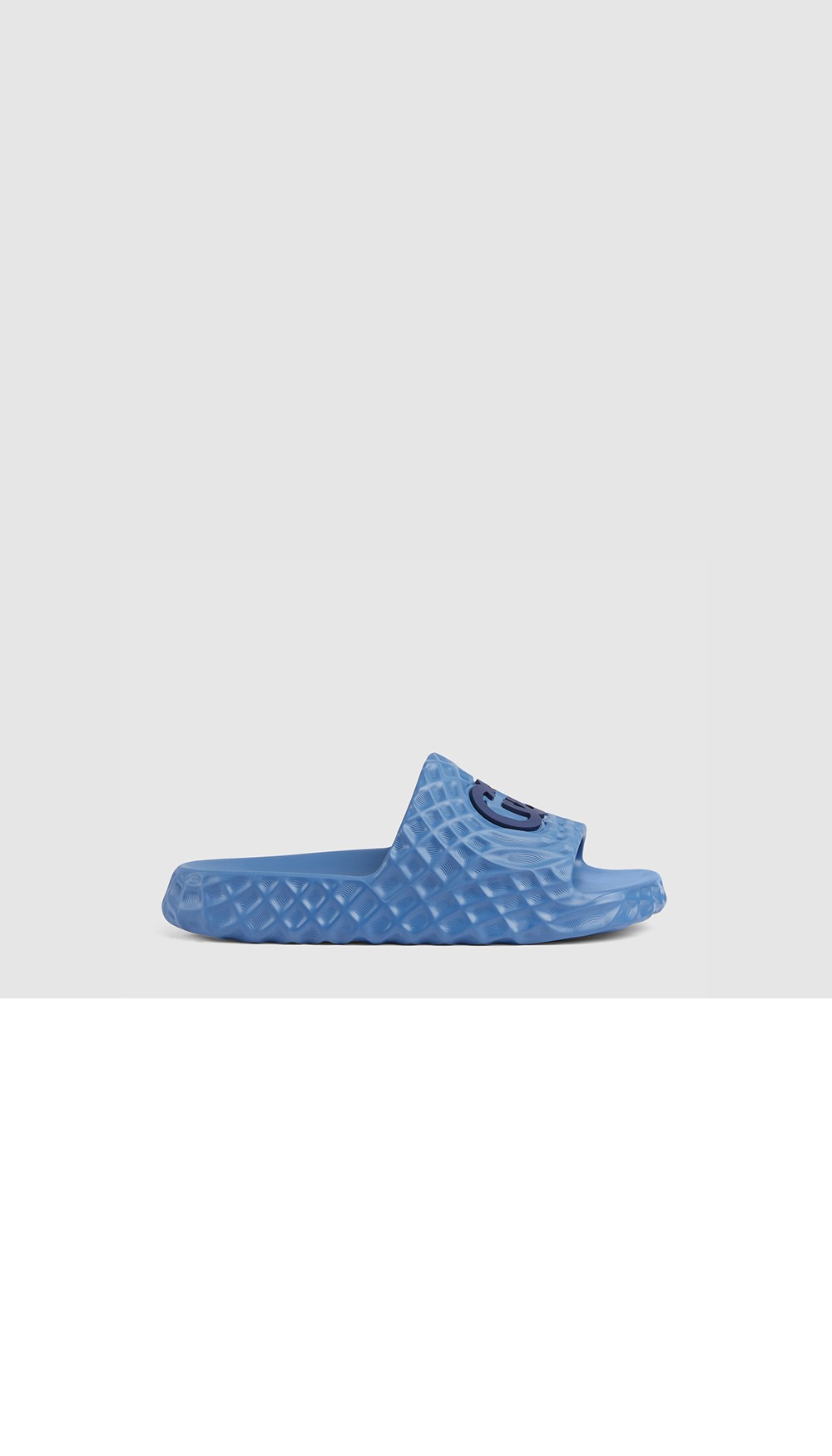 구찌 인터로킹 G 슬라이드 샌들 770801