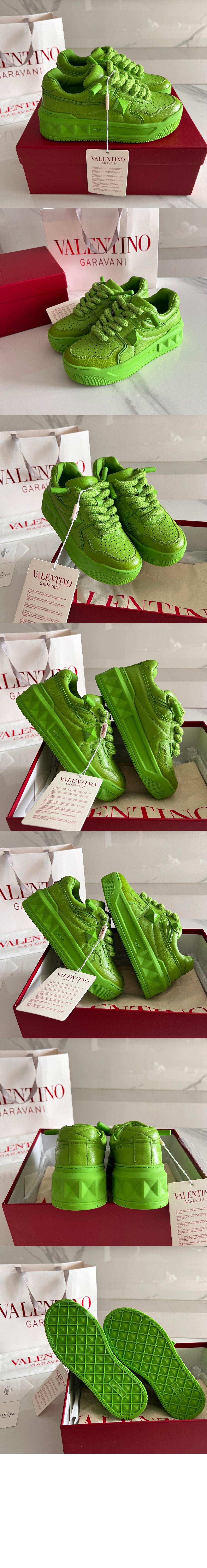 발렌티노 양가죽 스니커즈