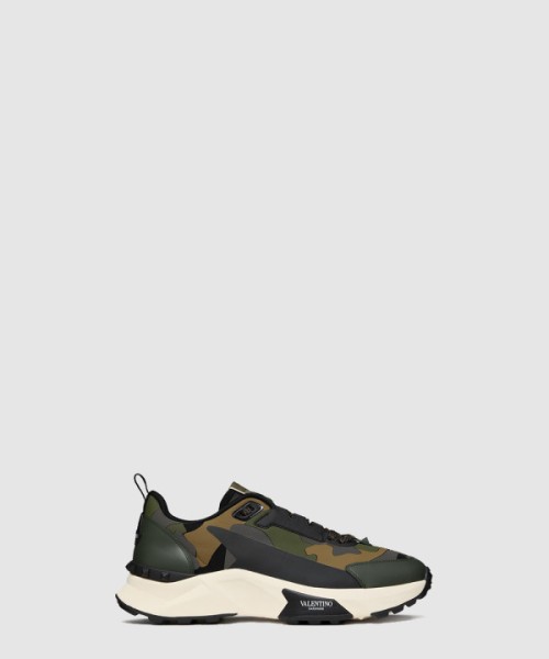 발렌티노 송아지 가죽 슬링백 펌프스