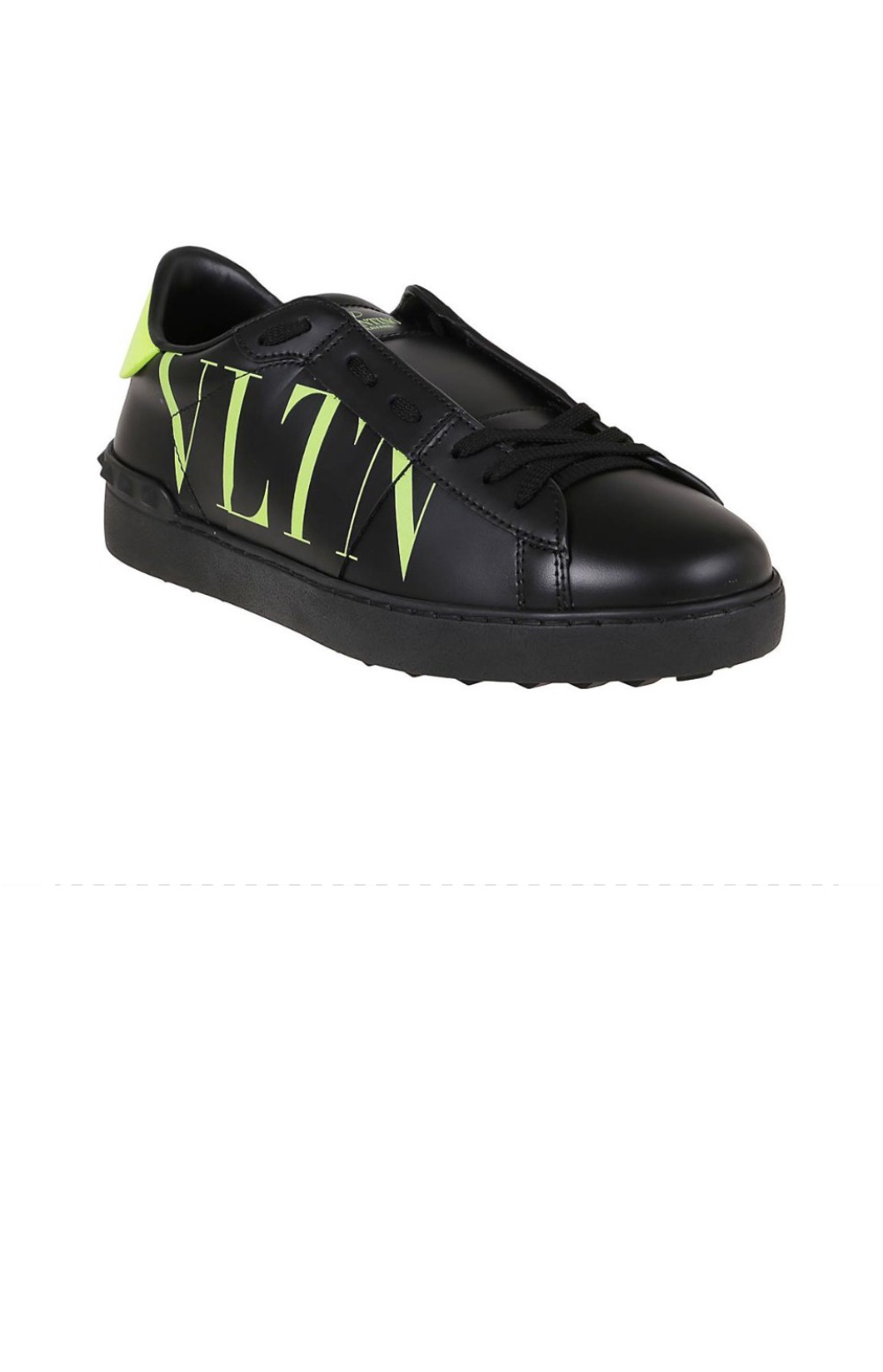 발렌티노 스니커즈 UY2S08