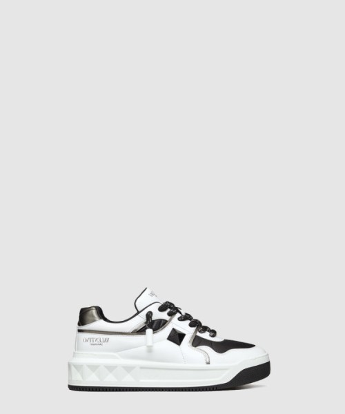 발렌티노 스니커즈 2Y2S0G