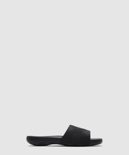 버버리 엠보싱 체크 다이브 슬라이드 81047181