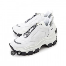 프라다 페가수스 스니커즈 화이트 굽 높이 7CM