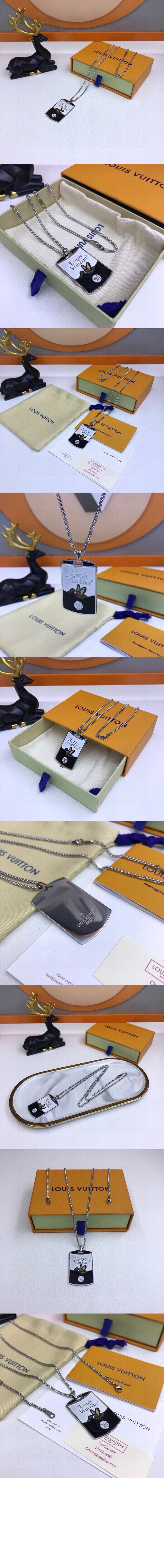 루이비통 MOUNTAIN DUSK 목걸이 M69474